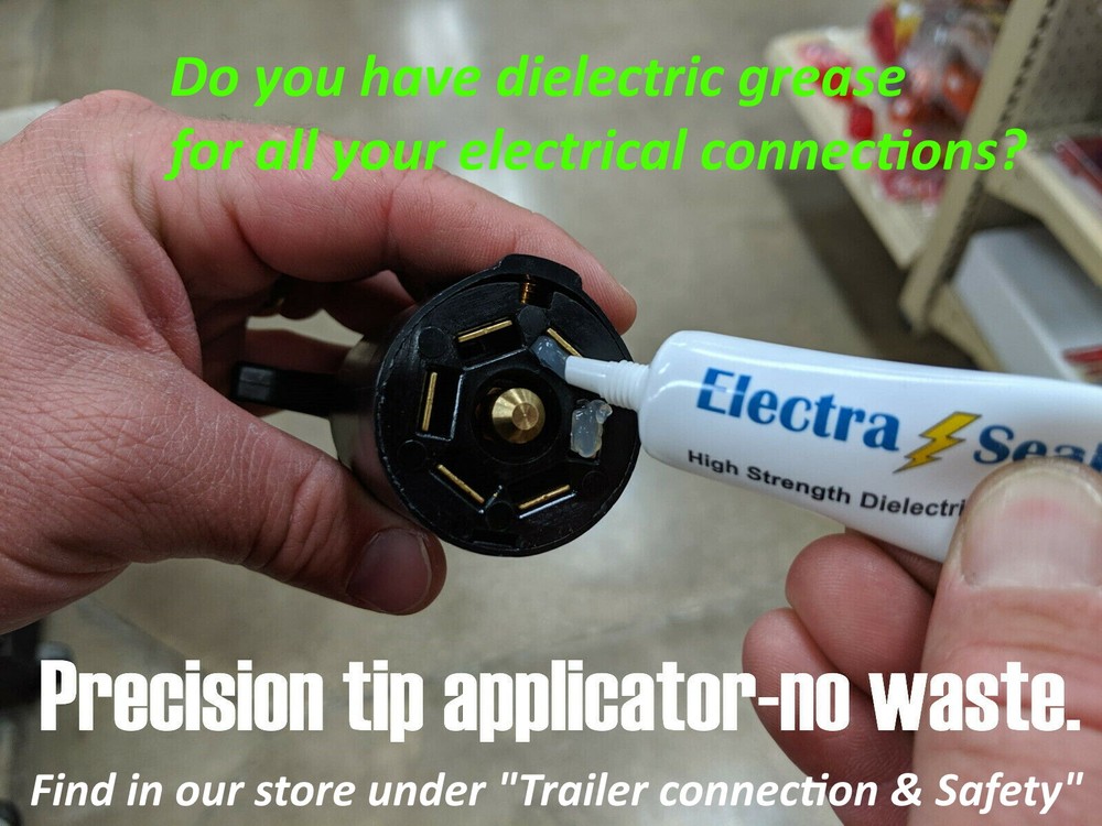 Trailer Plug Protector for 4, 5 or 6 way round plugs ~ Keeps out dirt!