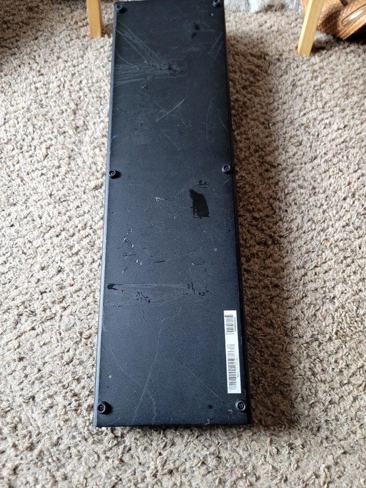 LINE 6 ELECTRIC GUITAR FLOOR BOARD