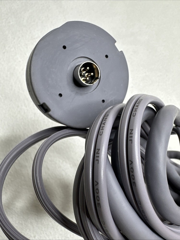 Eight Sleep Intelligent Sleep Analyzer Hub 10005 ONLY -UNTESTED,POWERS ON