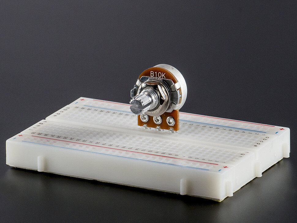 [ Adafruit ADA-562 ] Panel Mount 10K potentiometer (Breadboard Friendly) - 10K