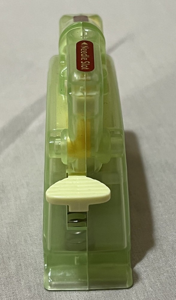 Clover Desk Threader Green- Used