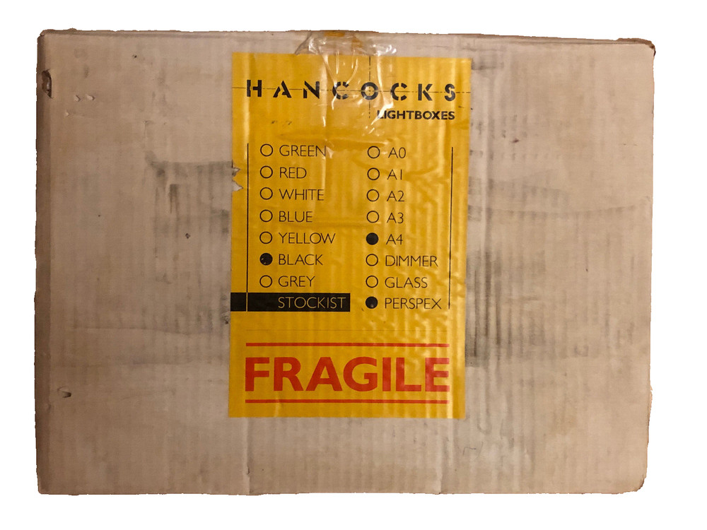 LIGHTBOX – Hancocks – UK / 240V