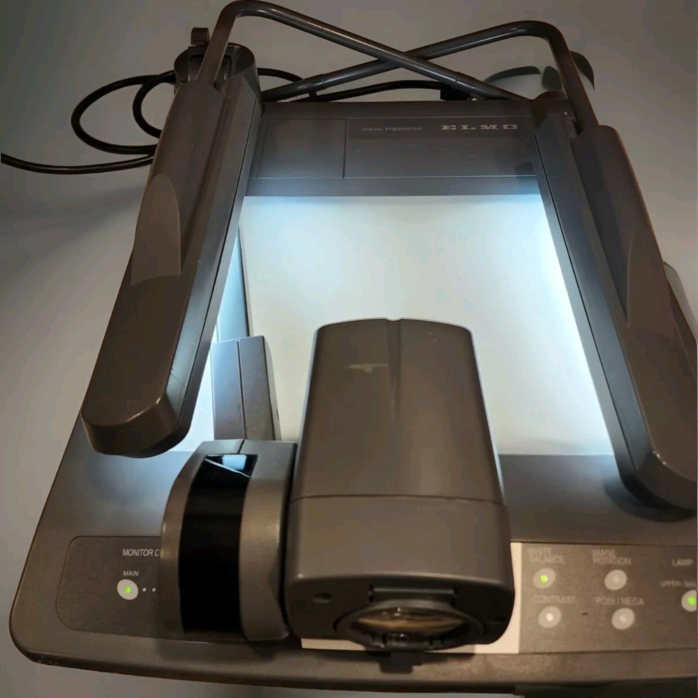 Elmo Visual Presenter Document Camera Projector HV-5100XG