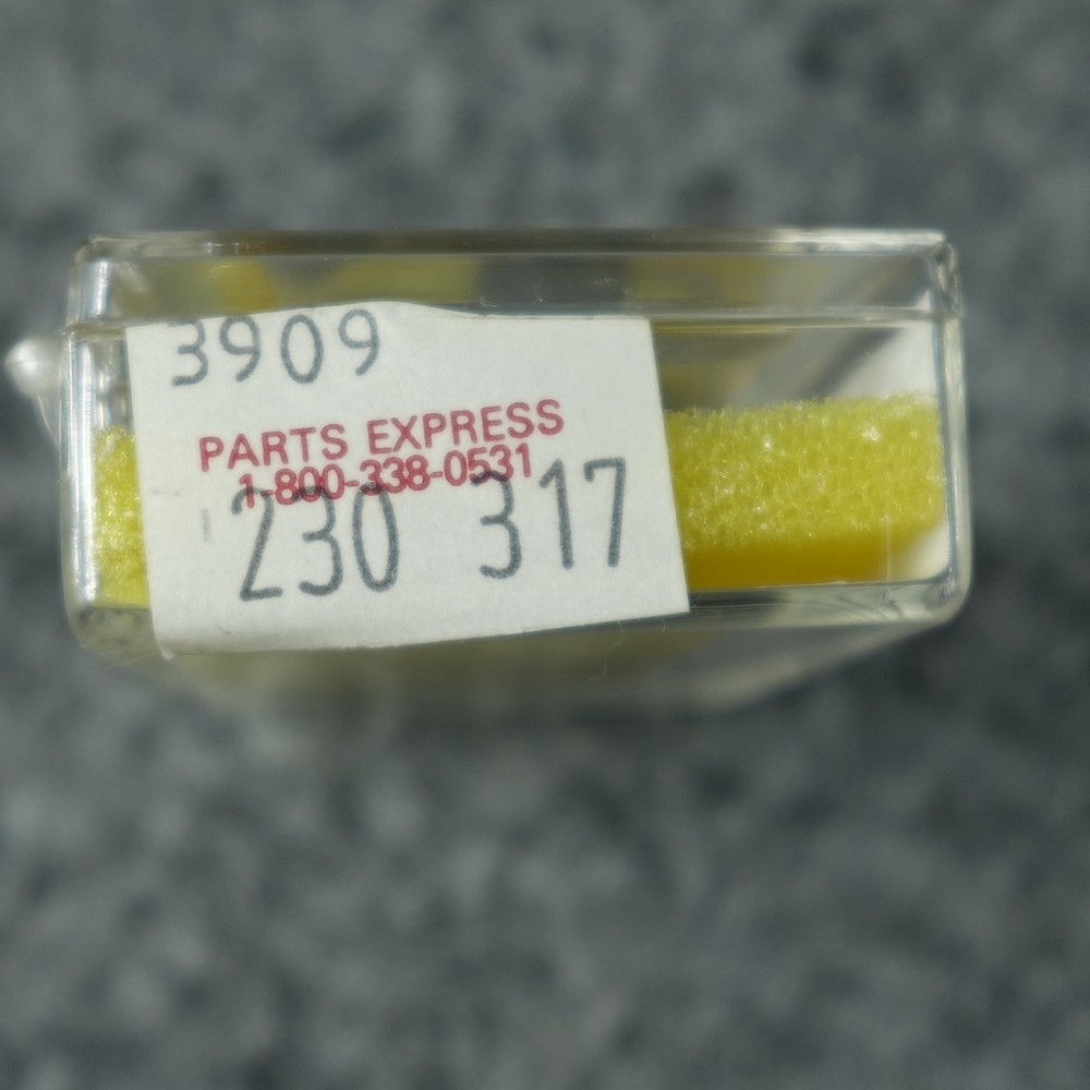 Diamond Turntable Stylus DAT2 Replacement Phonograph Needle Gray 🔥🔥