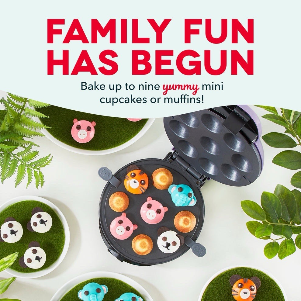 DASH EXPRESS MINI CUPCAKE MAKER Makes 9 1 1/4 Mini Cupcakes