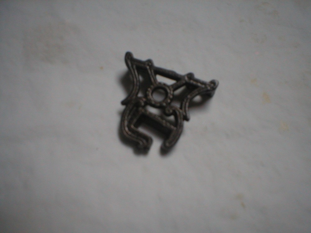 Antique Victorian Decorative Window Shade Bracket