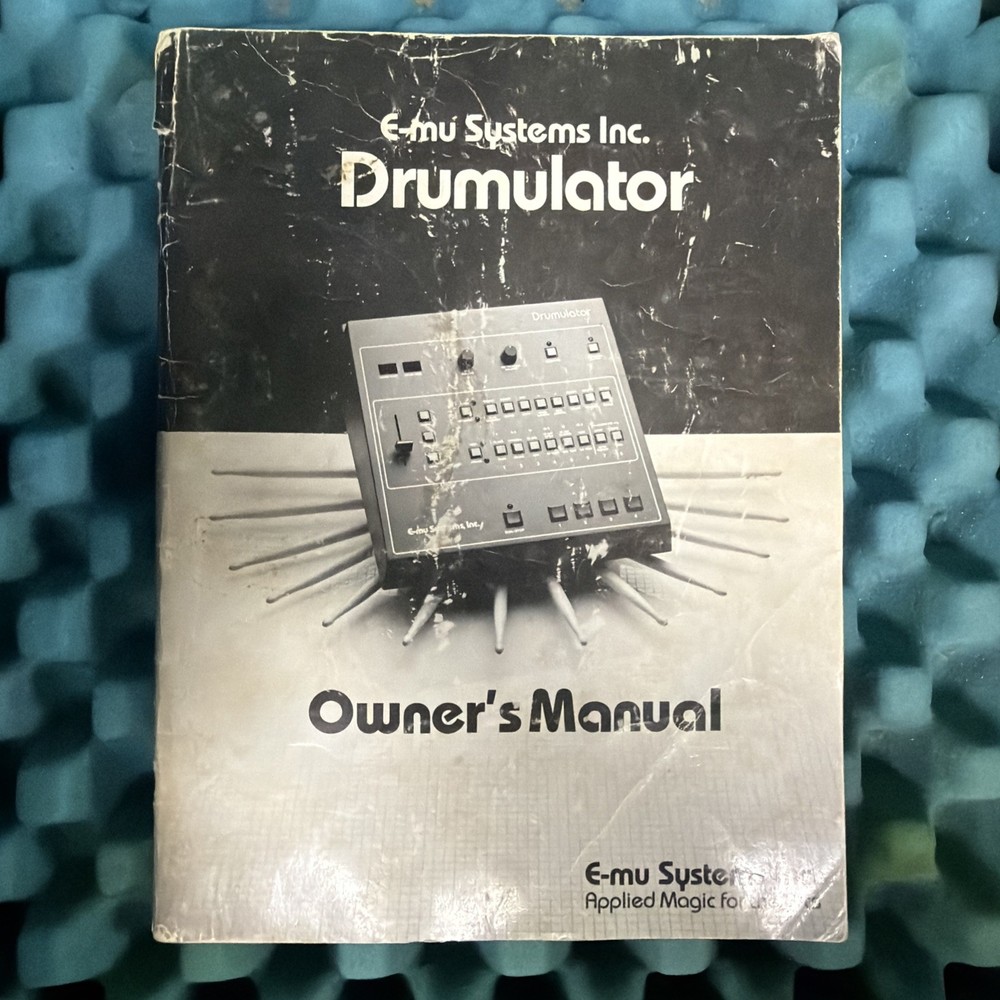 E-MU Systems Drumulator Model 7000 Vintage Drum Machine + Case + Original Manual