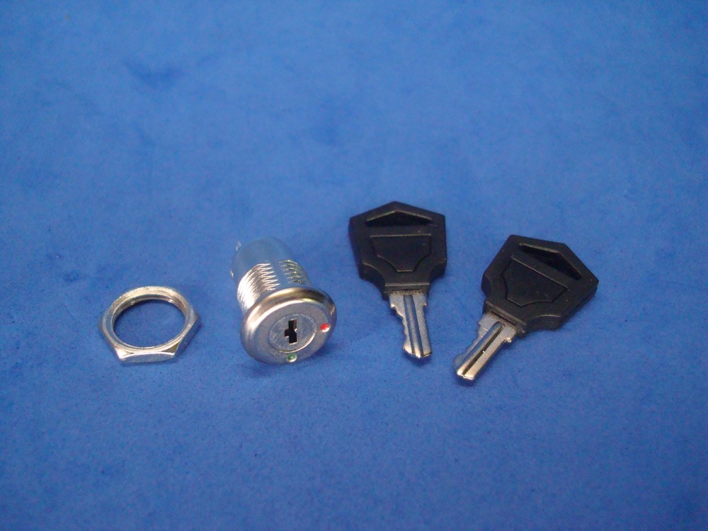 FLUSH MOUNT 12-VOLT DC ON & OFF LOCK 2 KEY ROUND TOGGLE SWITCH 2-PIN