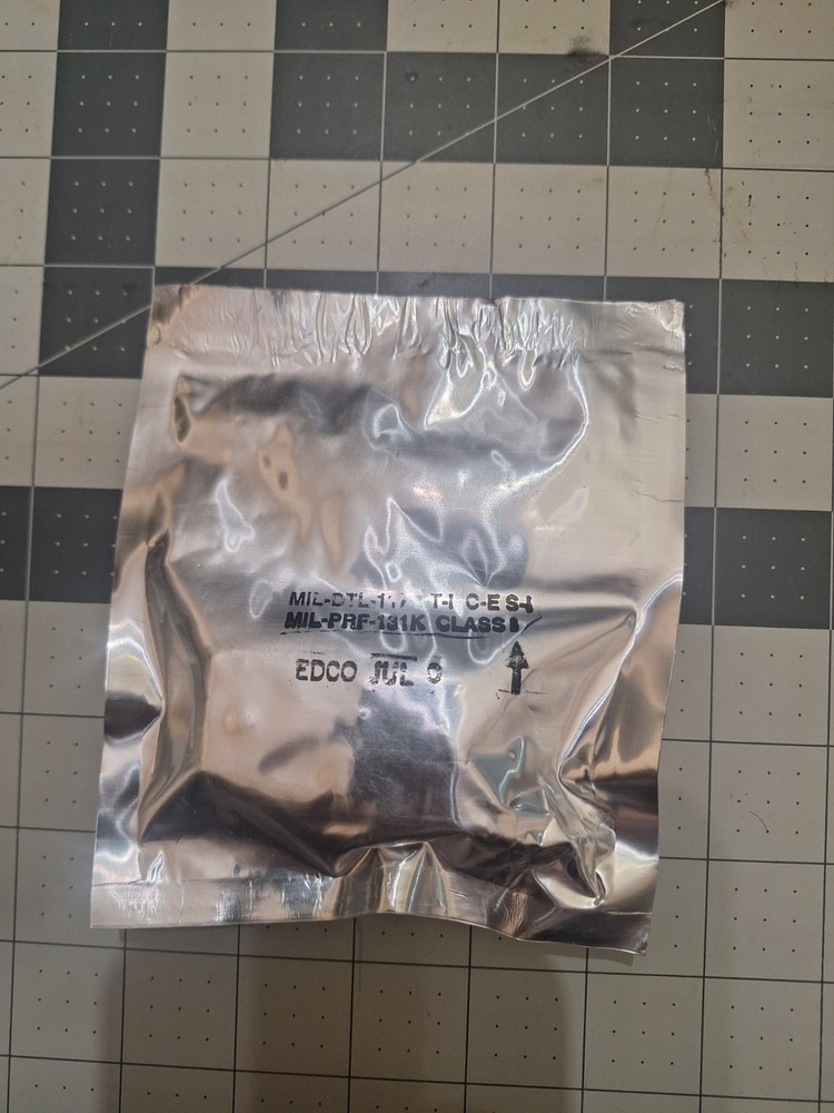 PVS 7 A/C battery holder