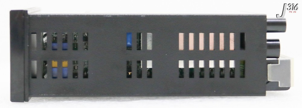 39608 ASAHI KEIKI DC VOLTMETER A3300-F-23