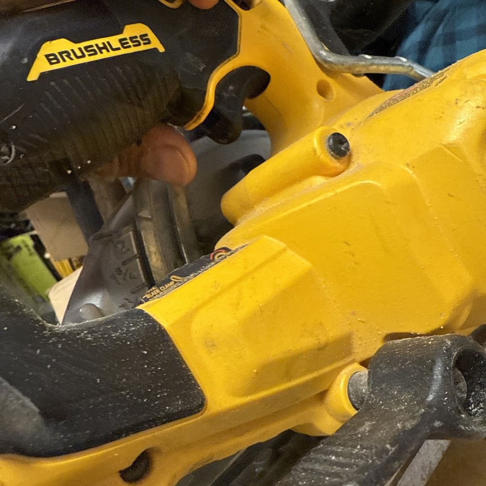 DEWALT DCS565TY1 TOOL ONLY (P02020850)