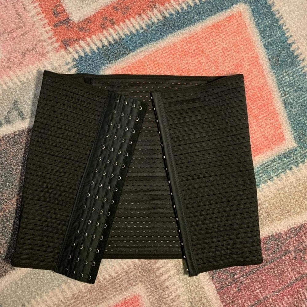 Waist trainer corset with hook loop closures