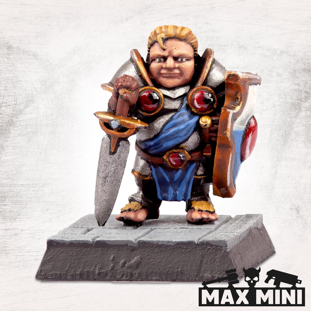 MaxMini BNIB Traditional Halfling Adventurers