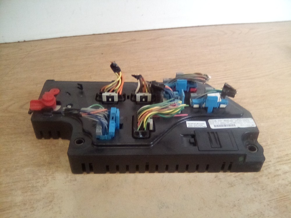 International LT 4044470C7 Body Control Module
