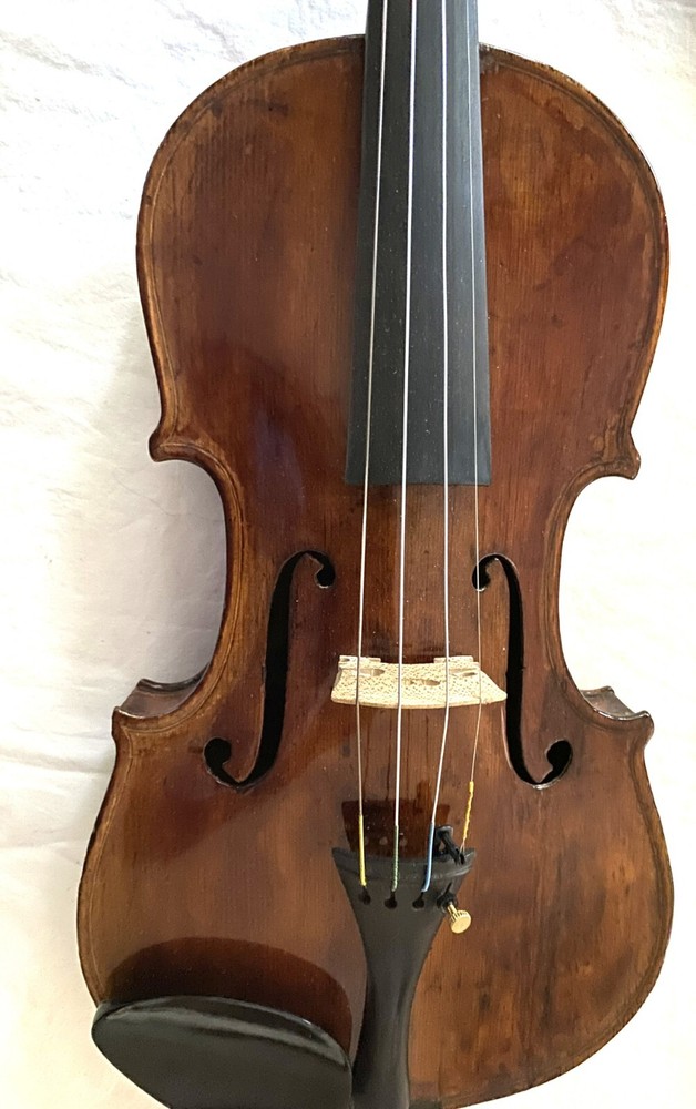 Old 4/4 size German  violin with Strad label
