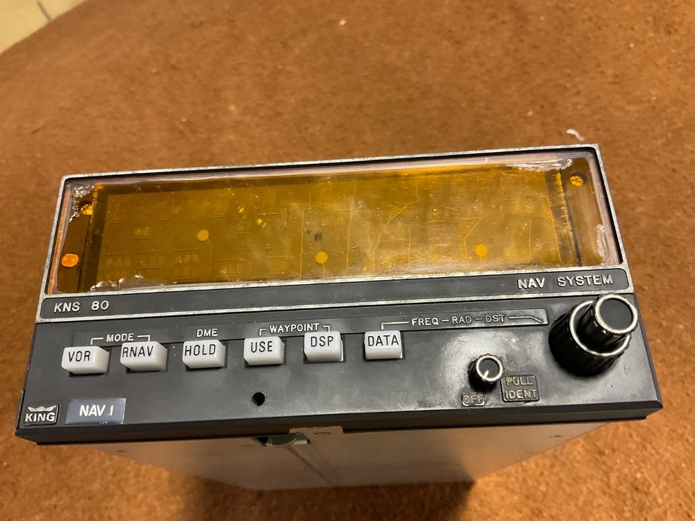 KING KNS80 Nav Ststem with rack.