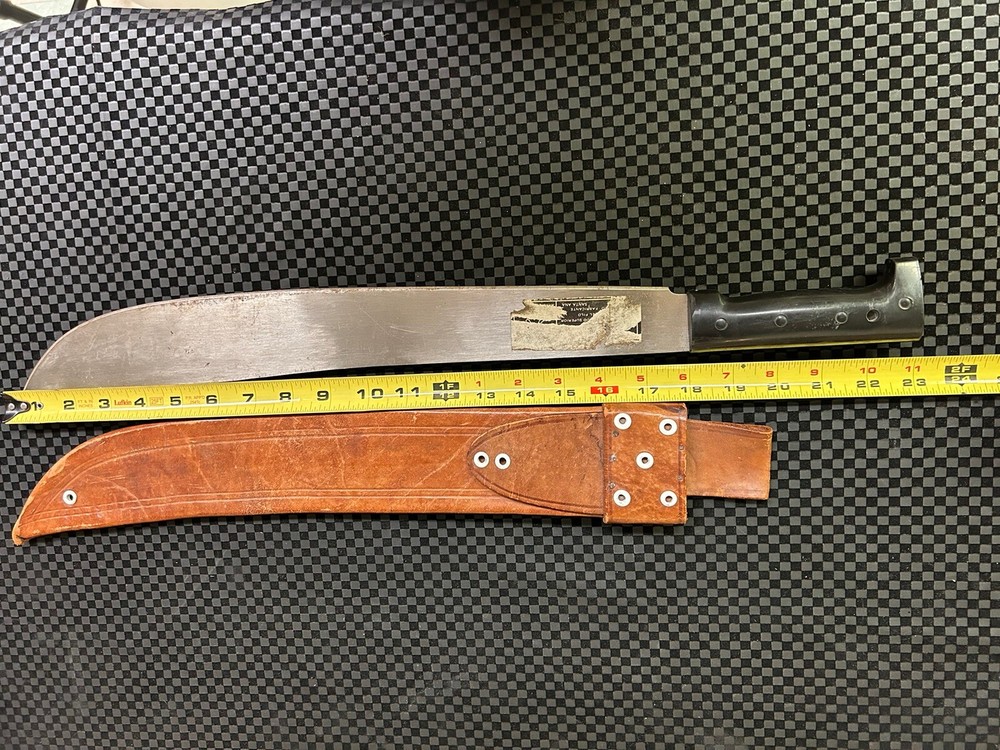 Corona No 152 Machete
