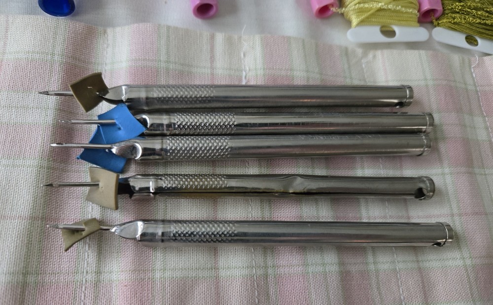 Professional Multi-Brand Bunka & Punch Needle Collection