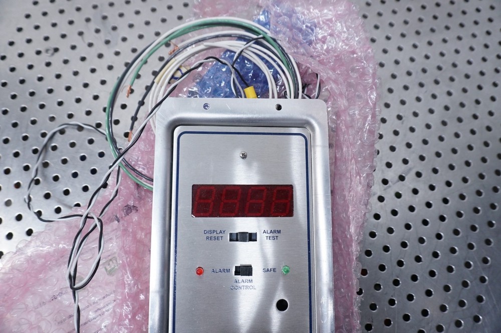 Master-Bilt Temperature Alarm Modularm 75B, 231-40011-07