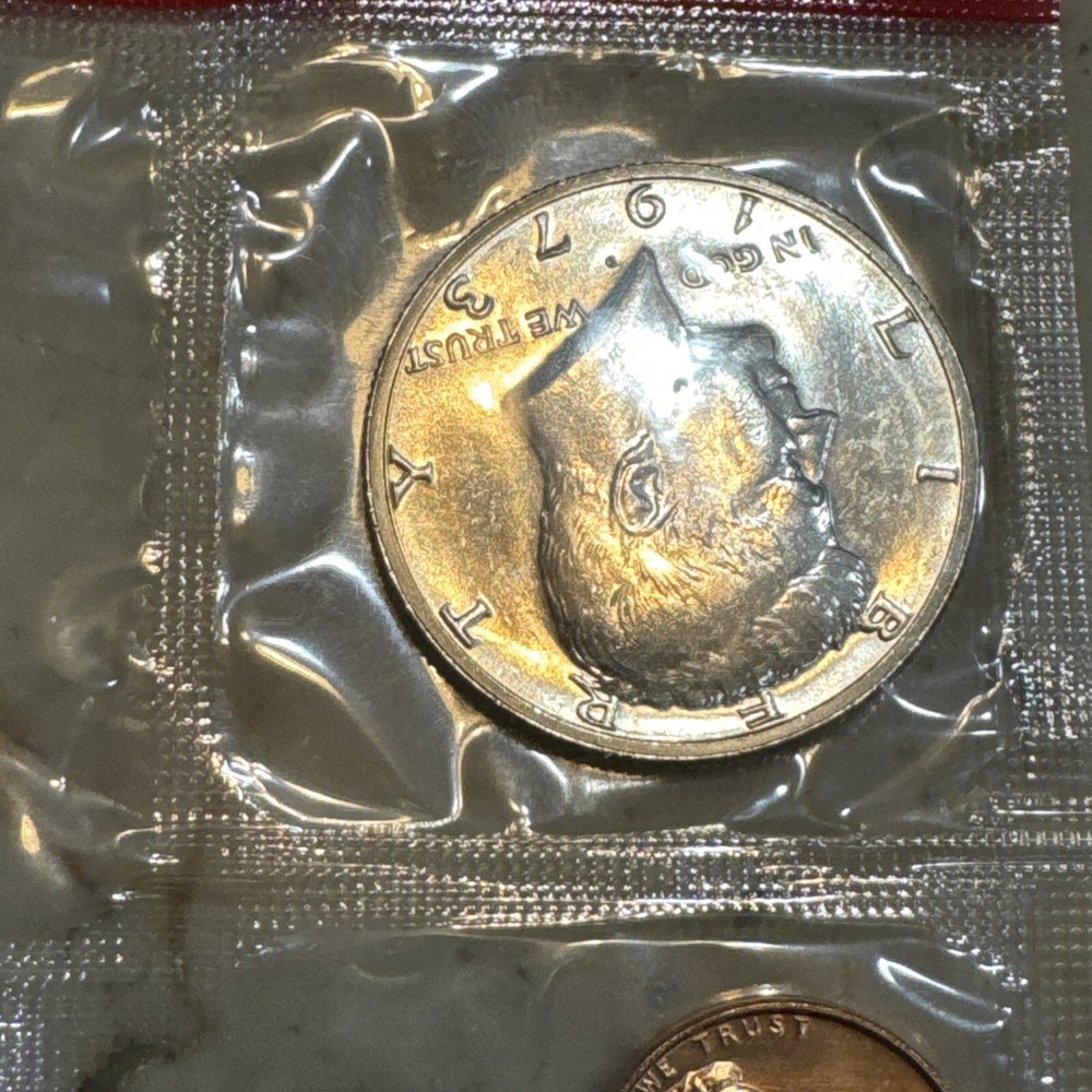 1973 Uncirculated Coin Set…. Missing ￼ The Eisenhower Dollars. ￼