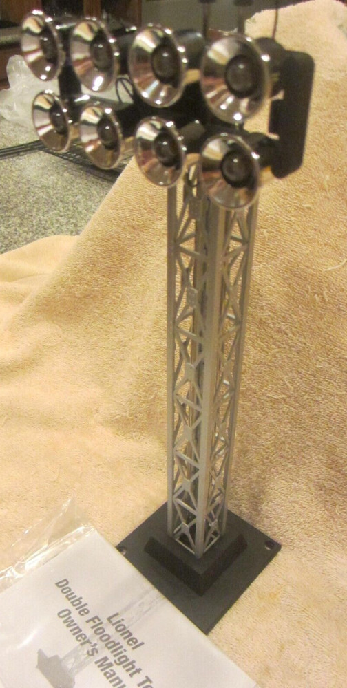 Lionel 6-24103 Double Floodlight Tower Operating