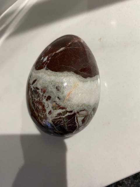 Red Zebra Onyx Egg Pakistan 7cm / 25Og