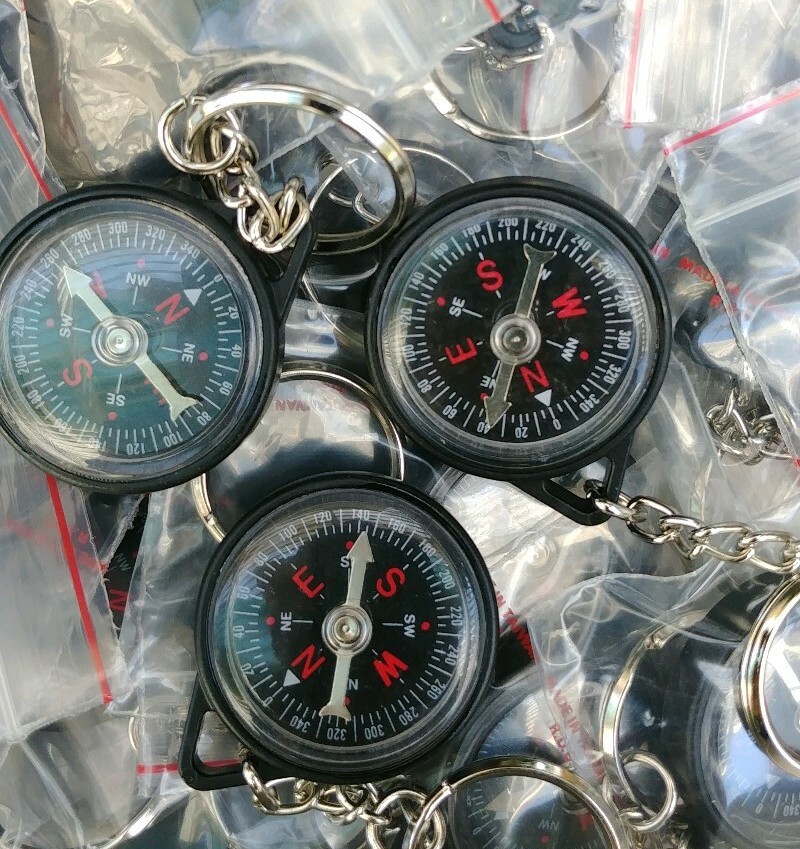 (2 PCS) Mini Compass with Chain Ring - USA Seller