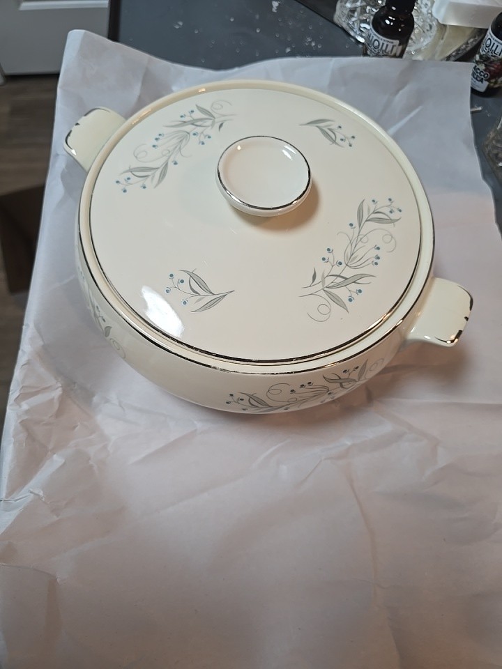 Vintage Ceramic Caserole Dish Celeste Pattern by Homer Laughlin