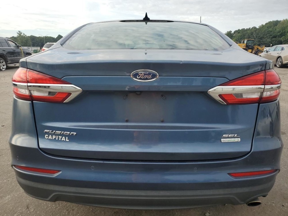 Fuse Box Engine With Rain Sensor Fits 17-20 FUSION 4937178