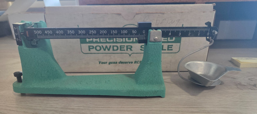 Vintage RCBS Reloading Powder Scale 09060