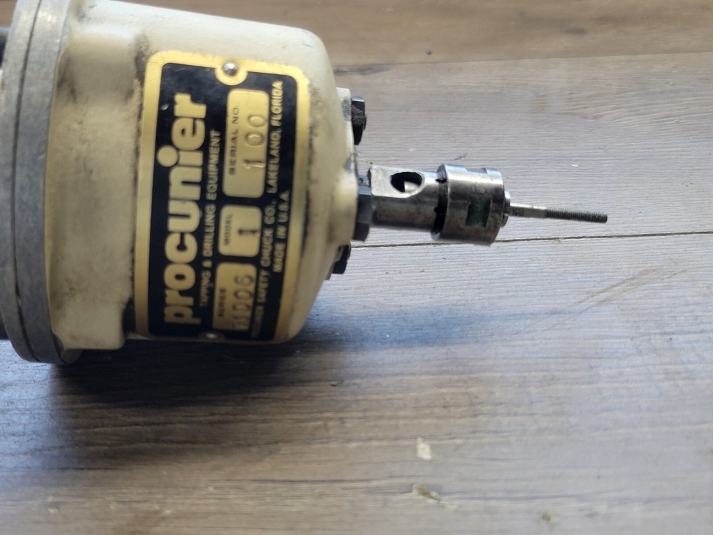 PROCUNIER TAPPING HEAD NO 1 W/ 1/2 " SHANK