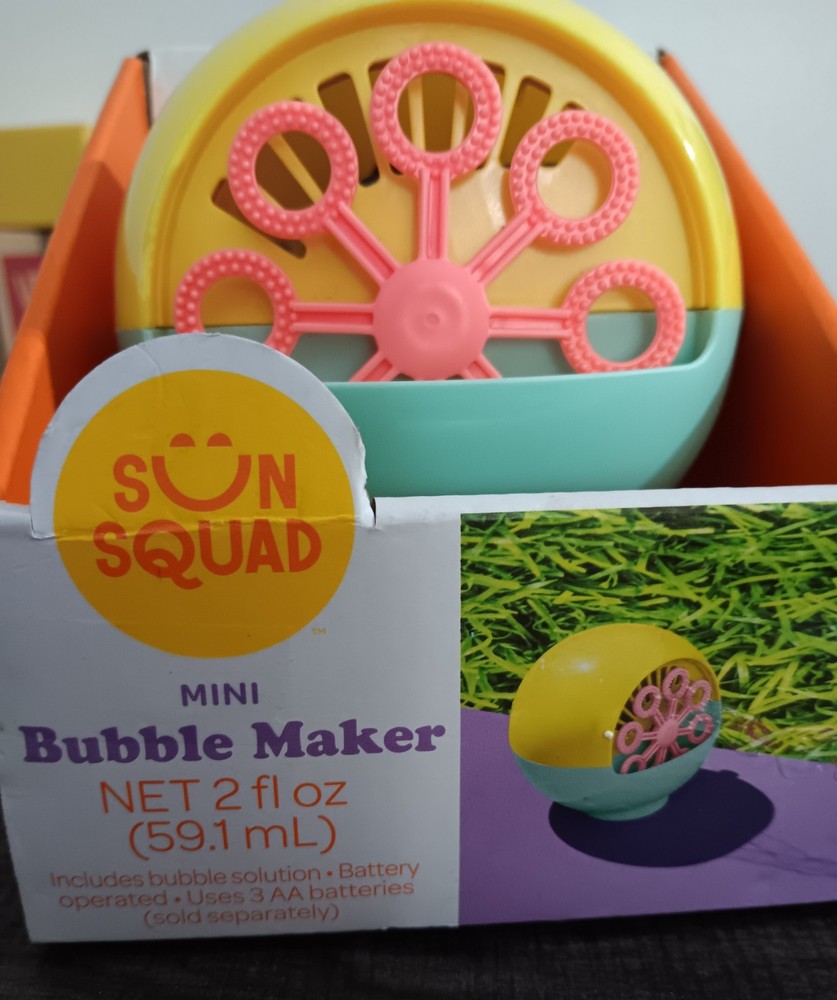 Sun Squad Mini Bubble Maker Fun Bubble Toy NEW