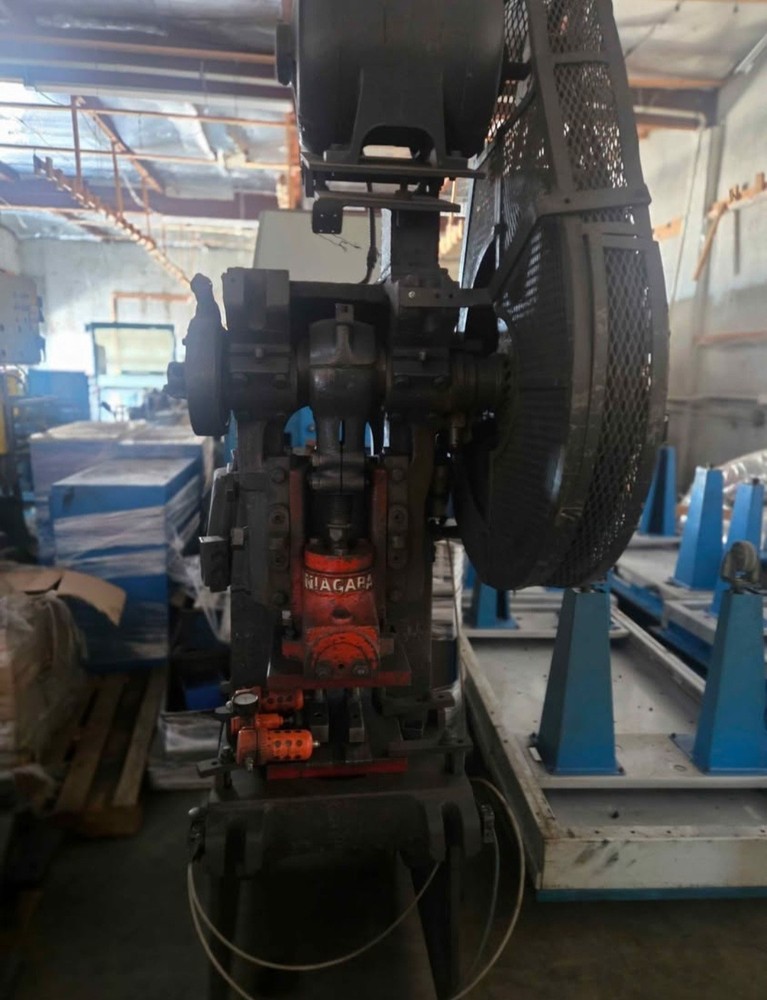 Niagara punch press