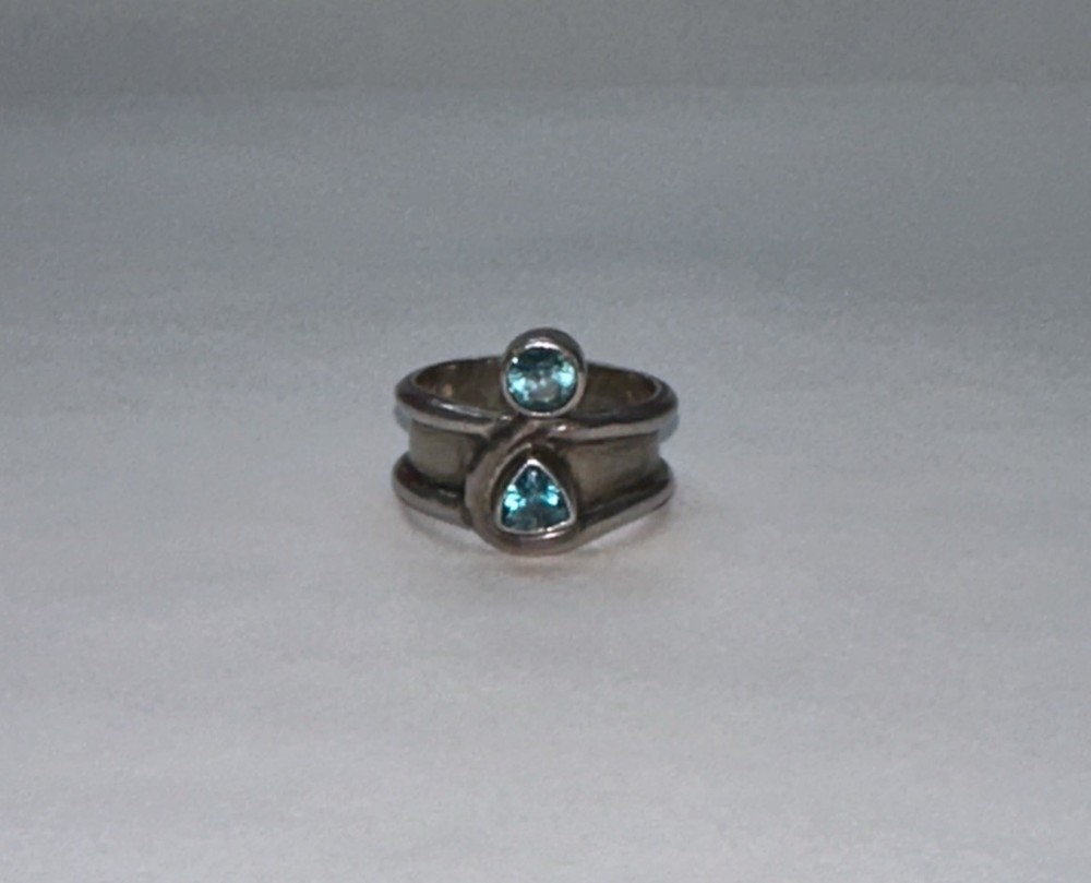 Vintage 925 Sterling Silver Double Blue Stone Ring
