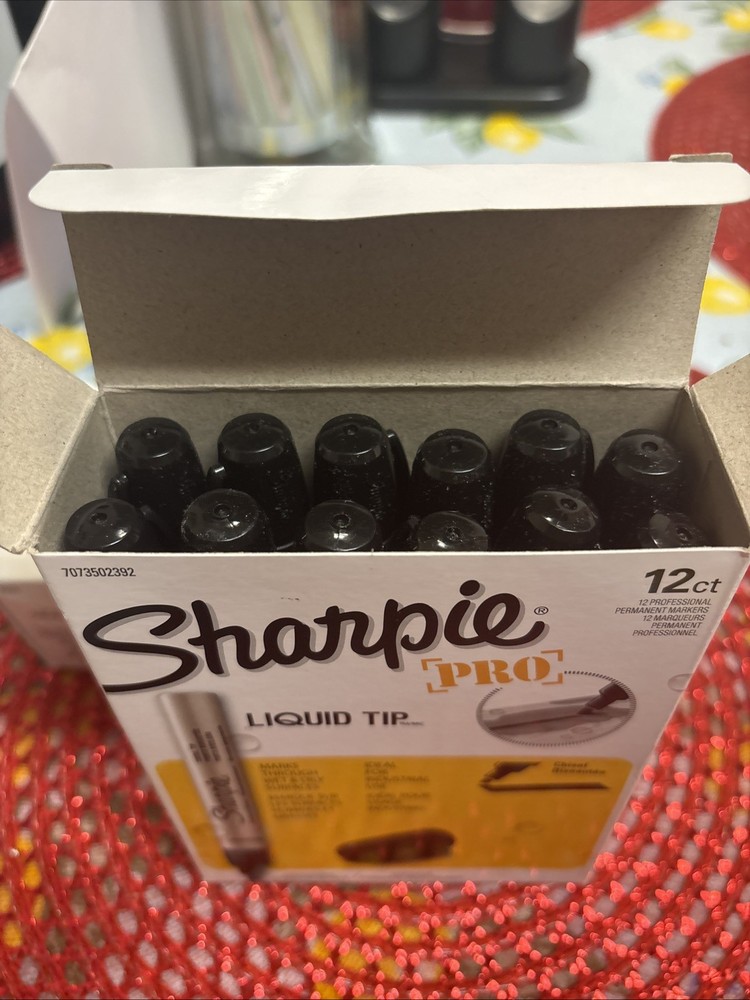 Sharpie Liquid Tip Marker Pack! Look!!