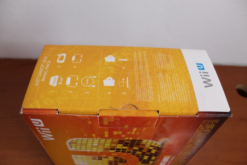 NINTENDO WIIU - JUST DANCE 2014 BASIC PACK