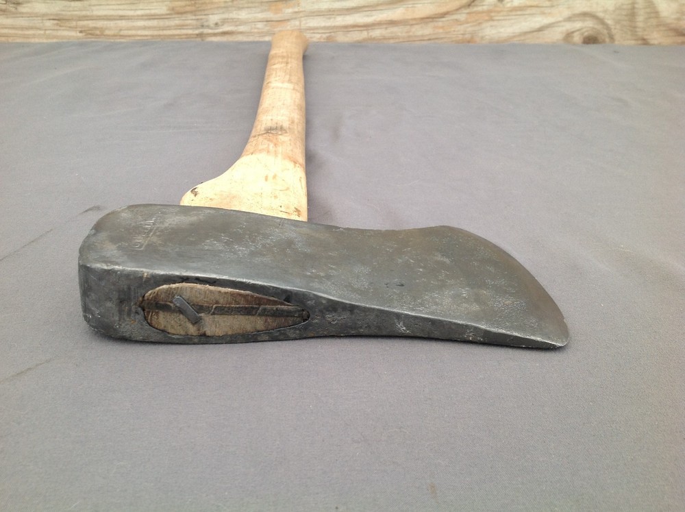 Collins Short Handle Single Bit Axe