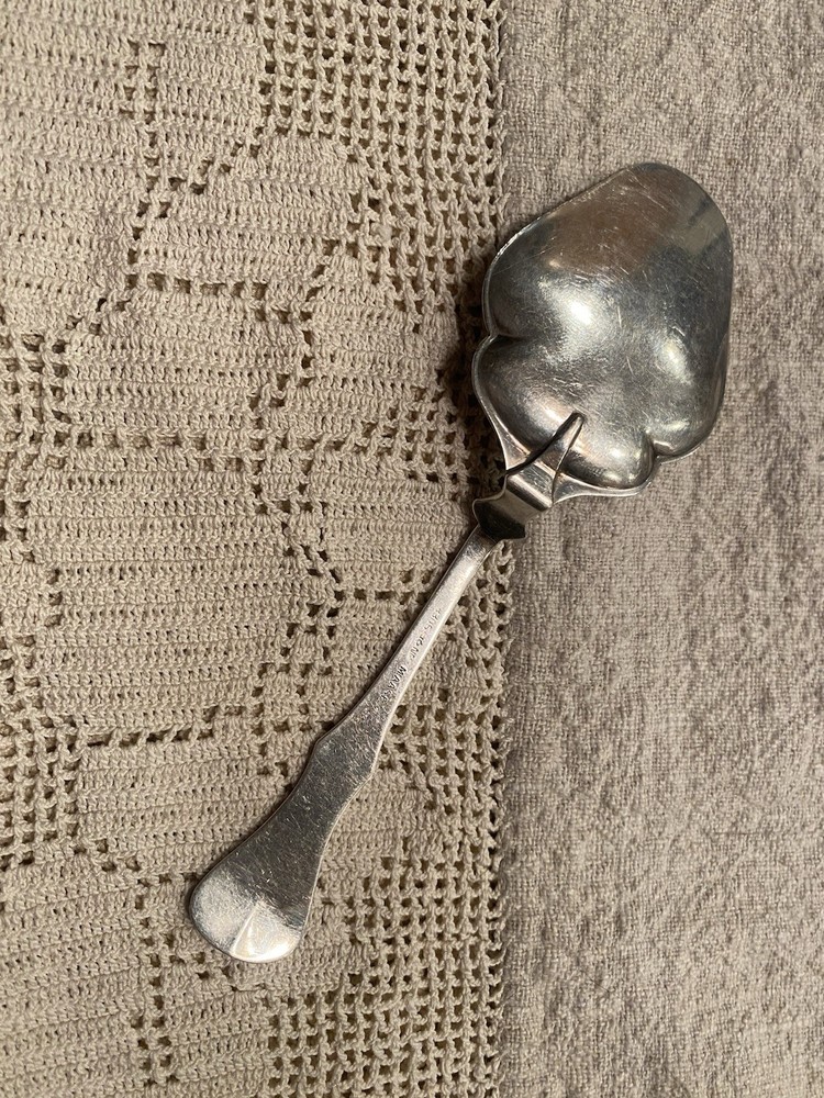 Vintage Magnus Asse Norway 830S Silver Server 6” With Shell Design