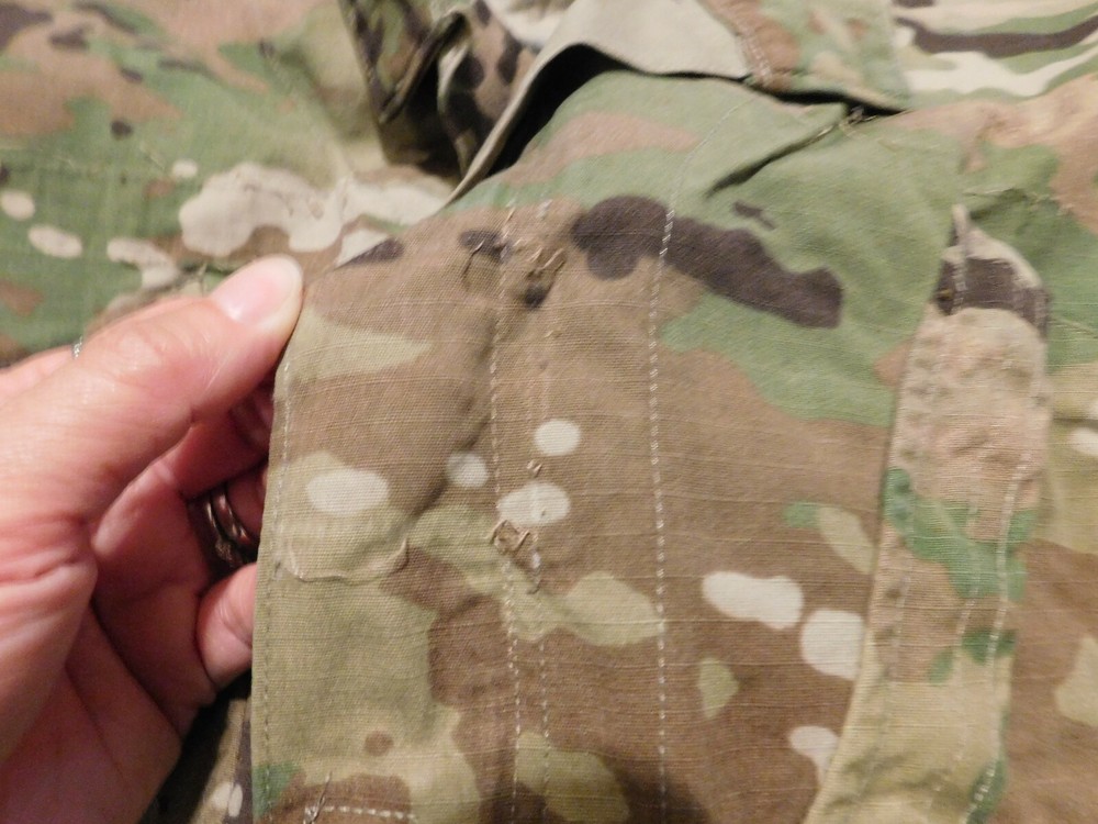 US ARMY OCP COAT SZ MEDIUM - SHORT