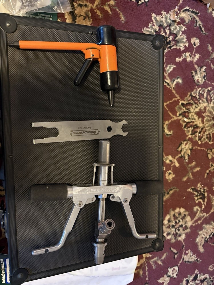 Arbor System Wedgle Direct-Inject Tree Treatment System