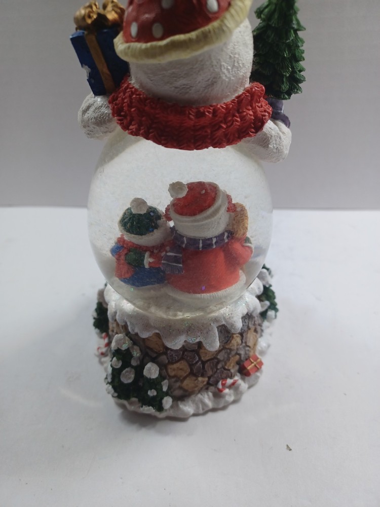 Christmas Snow Globe snowman