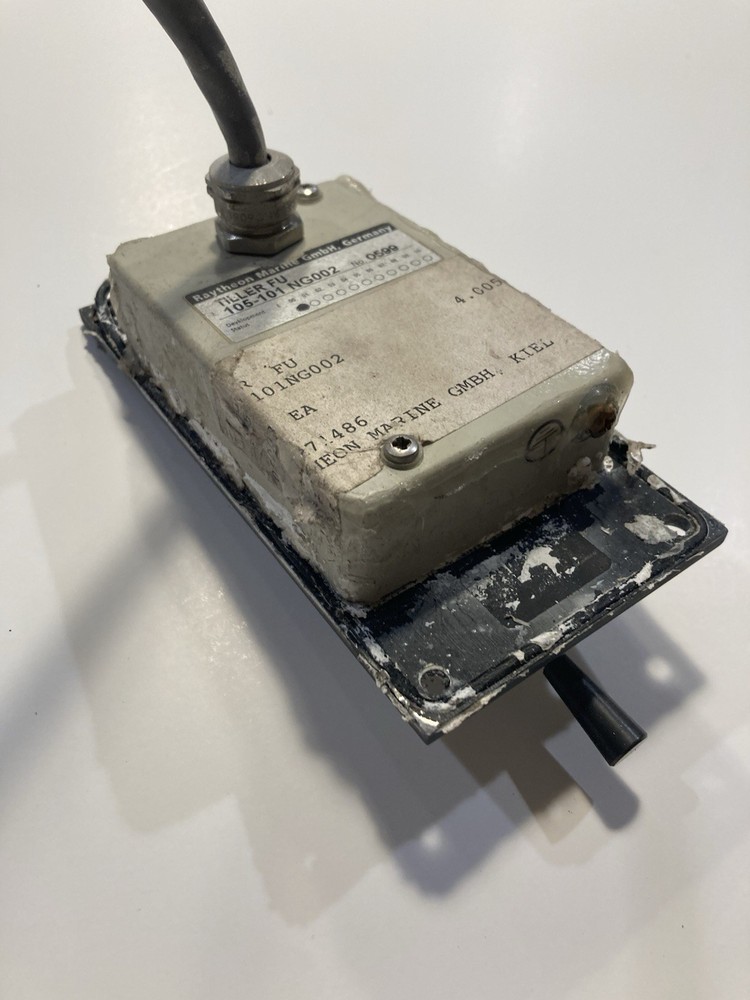 Raytheon Anschutz Tiller Control FU
