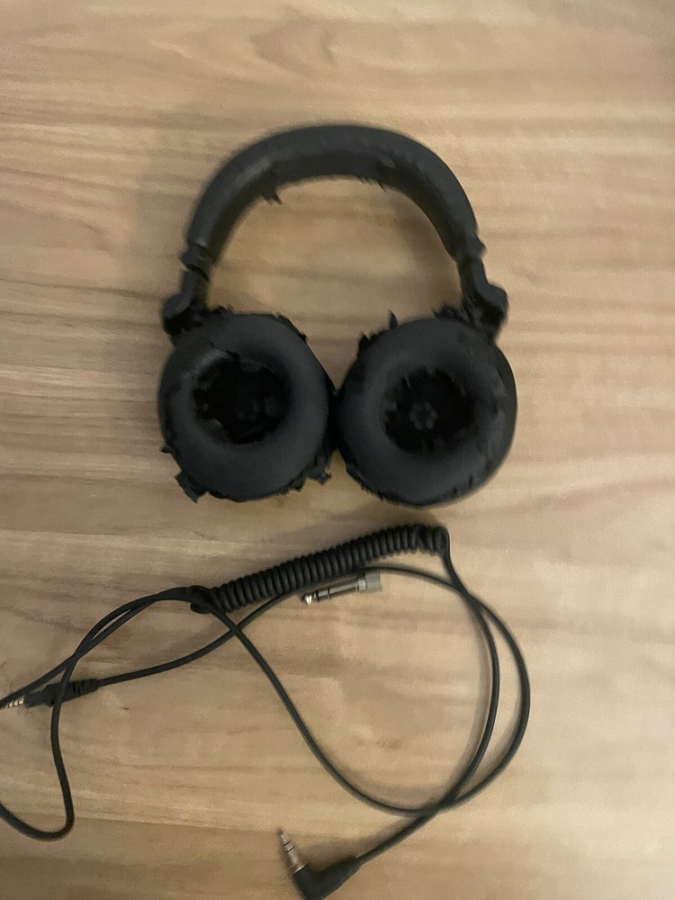HDJ X5 BT (LEFT EAR WORKING ONLY)