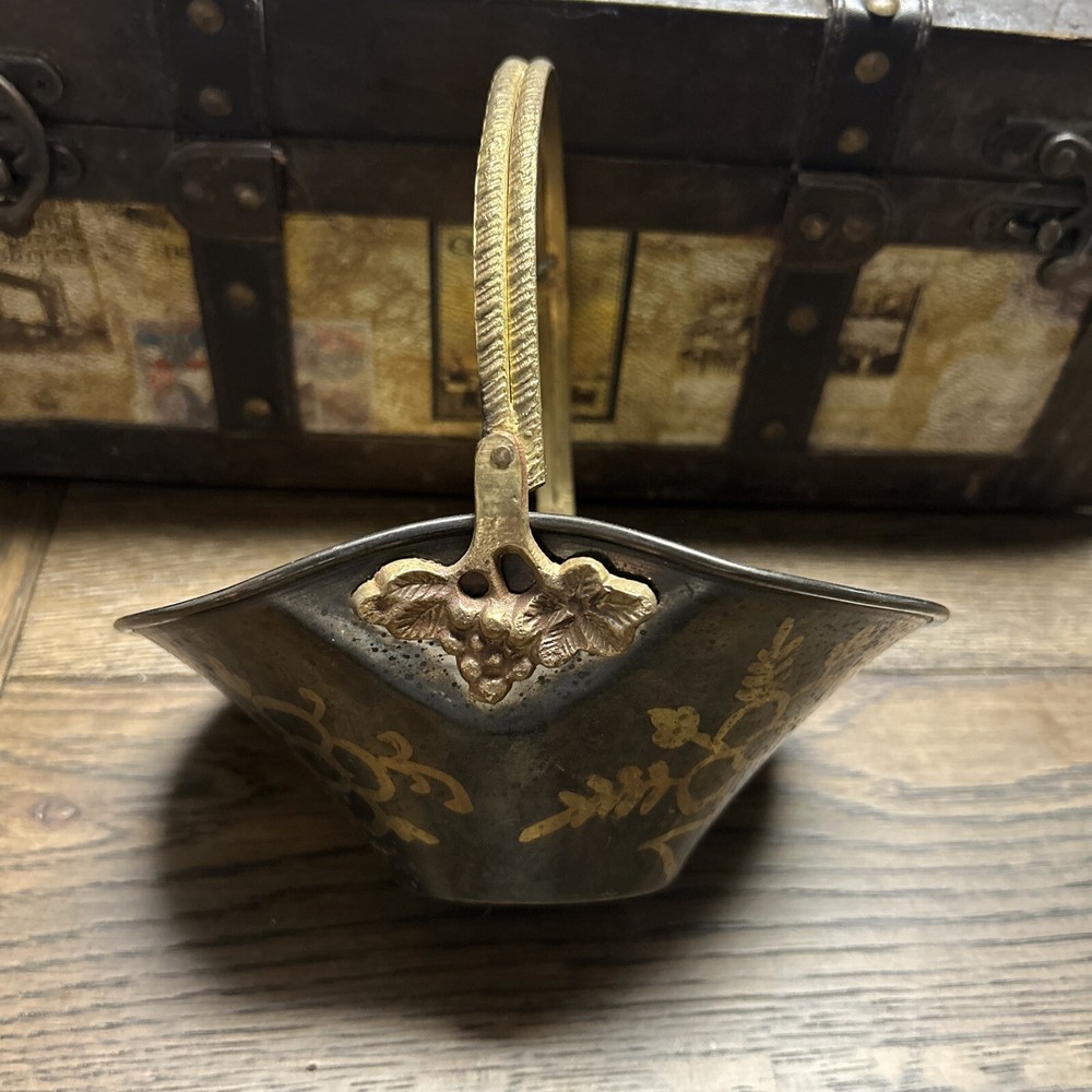 Vintage 9" Solid Bronze/Brass Handled Basket Patena India