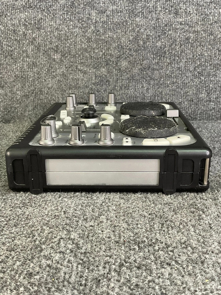 Hercules USB DJControl MP3 e2 2-Channel DJ Controller Compact & Portable