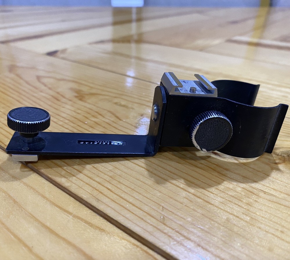 Hasselblad Adjustable Flash Arm 45039