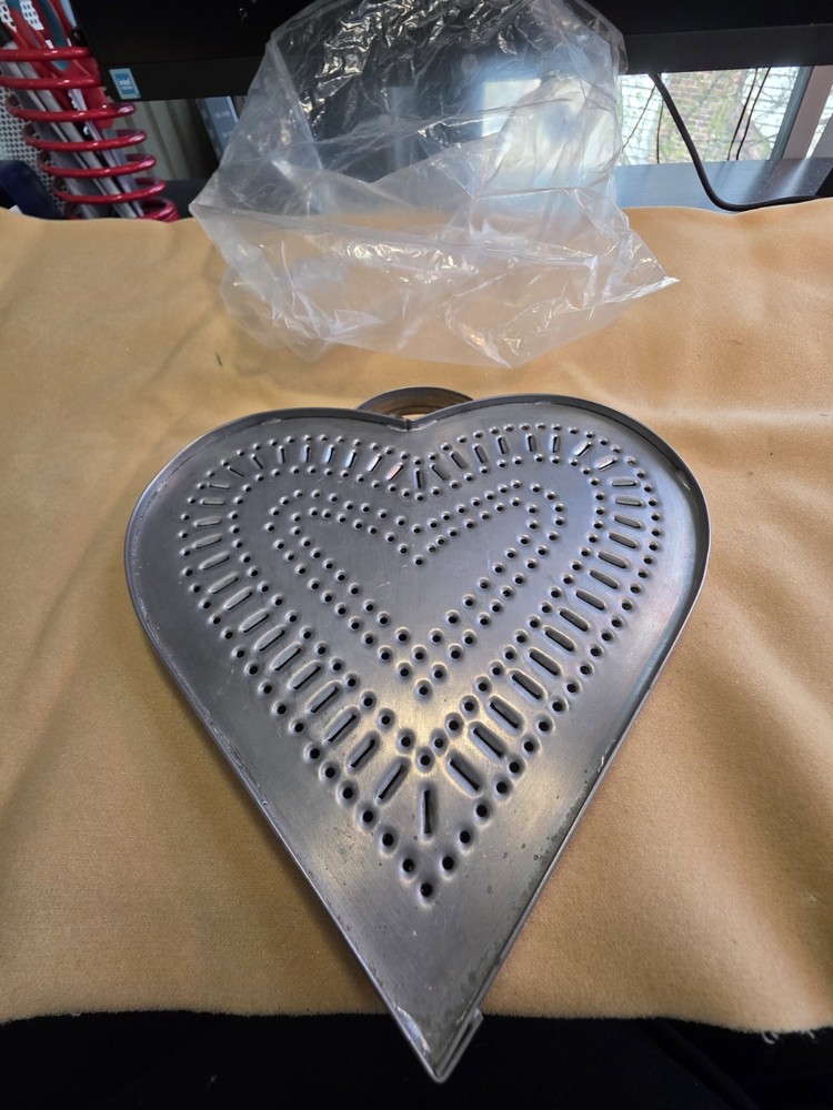 Heart Shaped Wallhanging