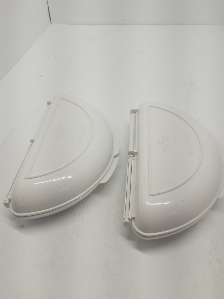 2 nordic ware microwave omelette maker