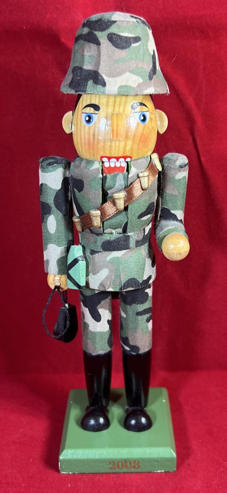 Army Nutcracker 8” Camo Military Limited Edition 2008. *Pre -Owned*