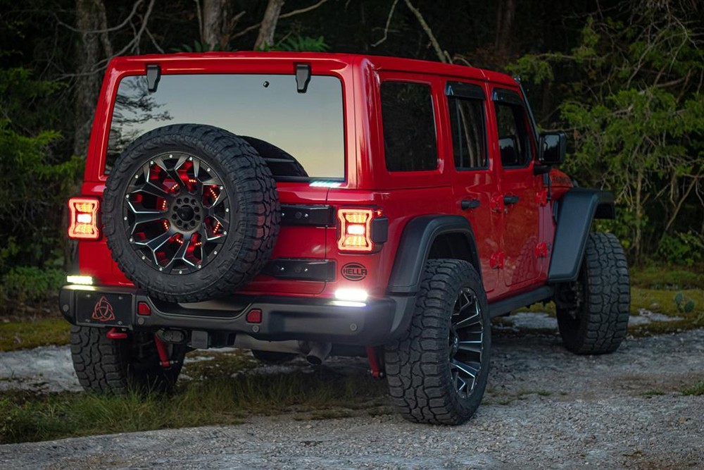 Hella 358176211 Black Magic ® LIGHT BAR